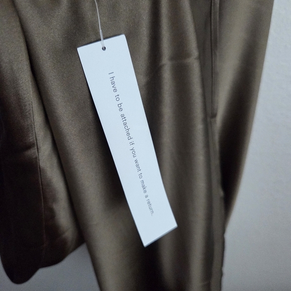Reformation Dasha Silk Dress in Morel size 4 NWT - Picture 11 of 13